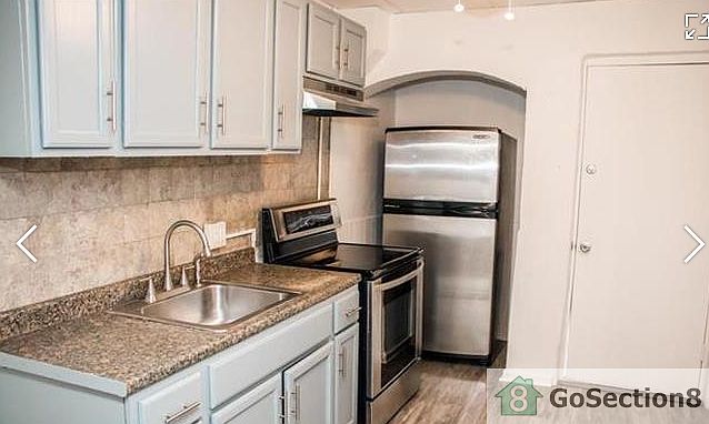 2nd image of 717 N Fountain St