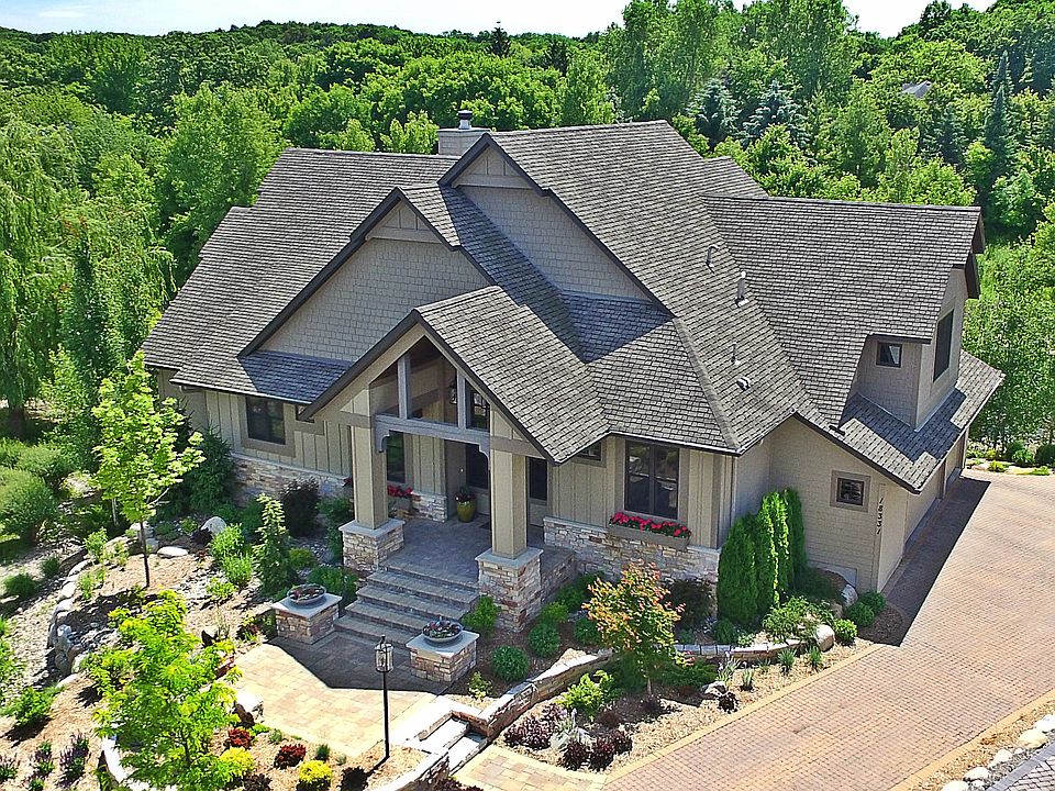 2nd image of 18331 Kylie Ct