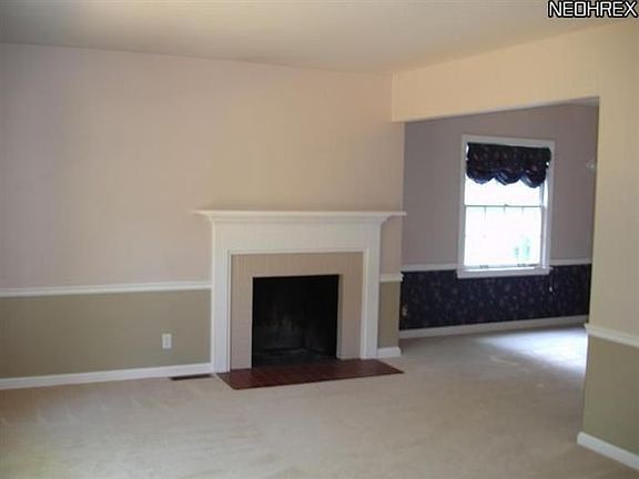 2nd image of 628 Ardleigh Dr