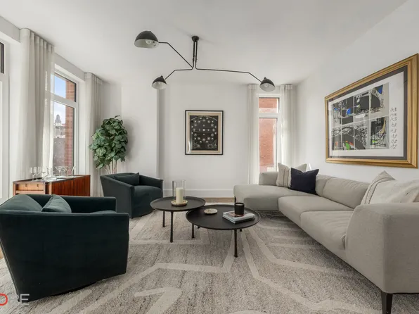 525 6th Avenue image 1 of 27