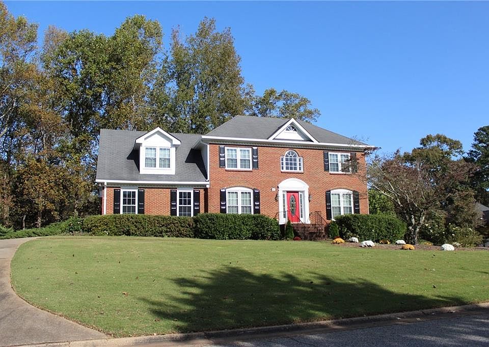 1st image of 66 Darcee Ct
