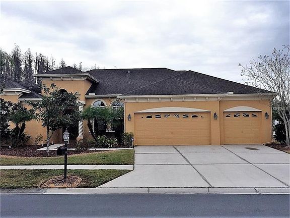 5th image of 10522 Palm Cove Ave