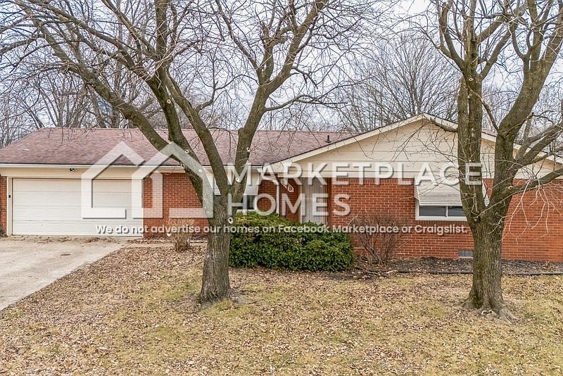1st image of 319 Roosevelt Dr