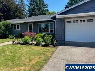 1150 SW 1st Ave, Mill City, OR 97360