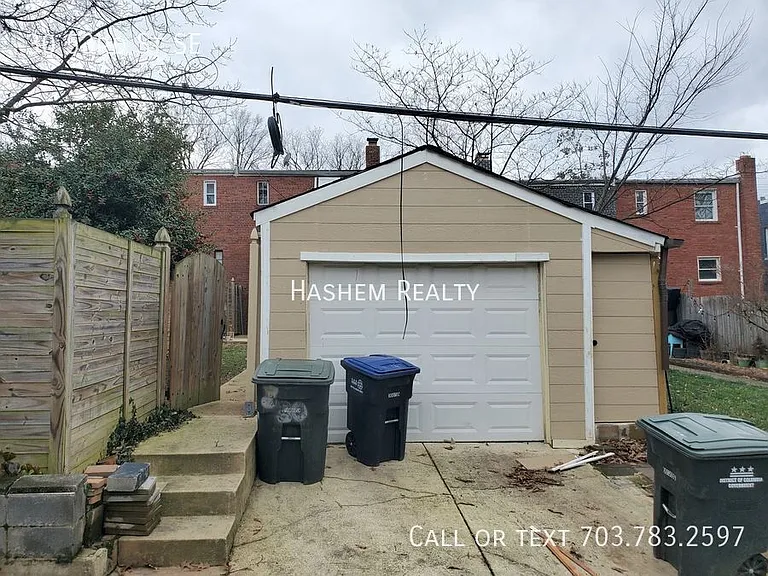 30 53rd St SE — Photo 34