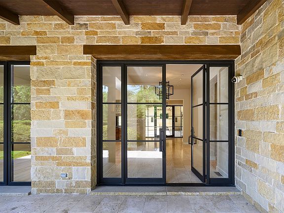 5th image of 11616 Wander Ln