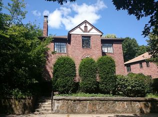 61 Gardner Rd, Brookline, MA 02445