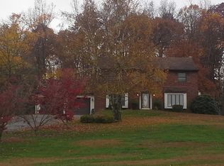 1396 Huffs Church Rd, Barto, PA 19504