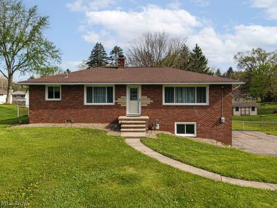 12881 Sunset Cir NW, Uniontown, OH, 44685