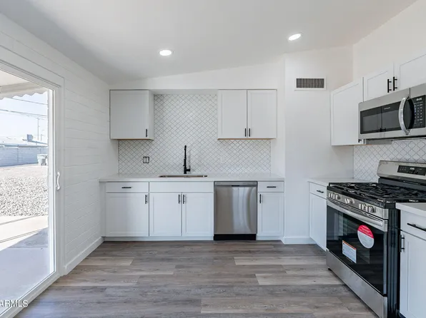 11107 W Iowa Ave, Youngtown, AZ 85363