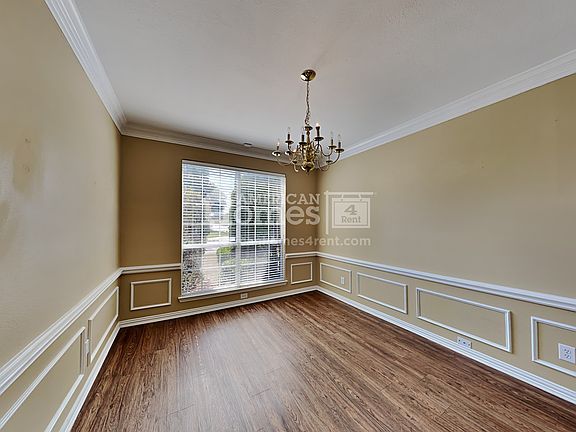5th image of 18852 Park Grove Ln