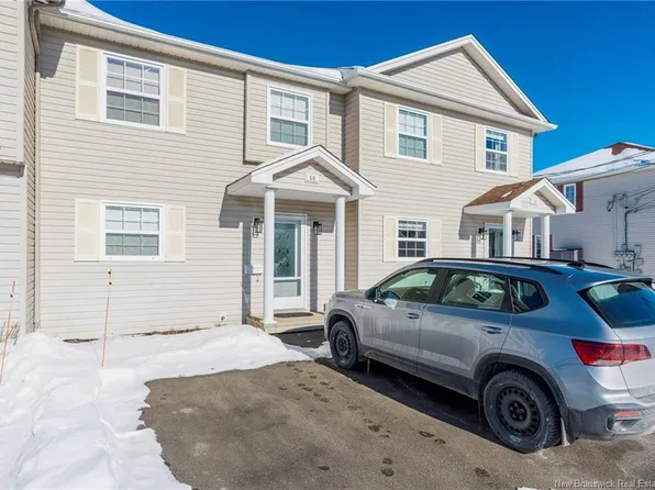 50 Firmin Cres, Dieppe, NB E1A 7T1