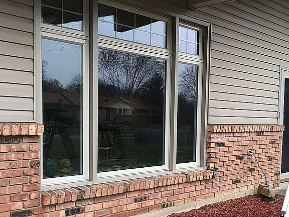 5th image of 4732 Pepper Dr