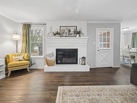 2nd image of 604 Gemi Dr