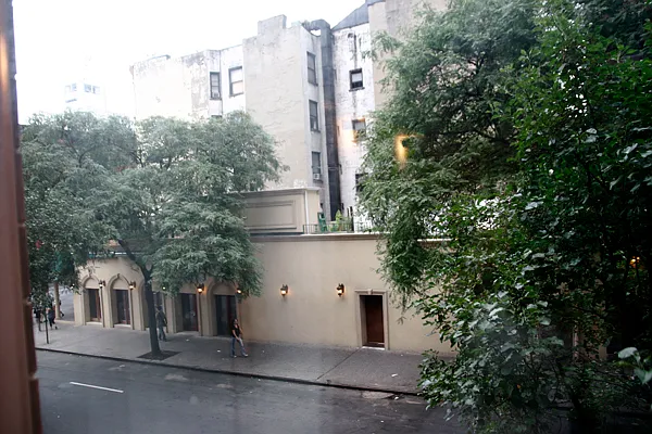 Rented by Vision Group | media 110