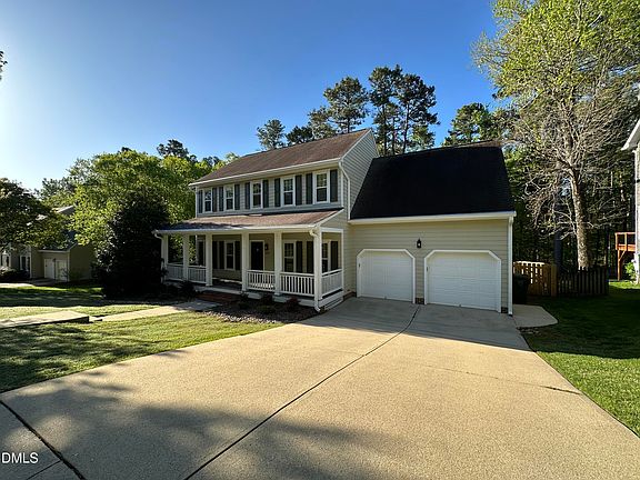 2nd image of 1612 Farmington Grove Dr