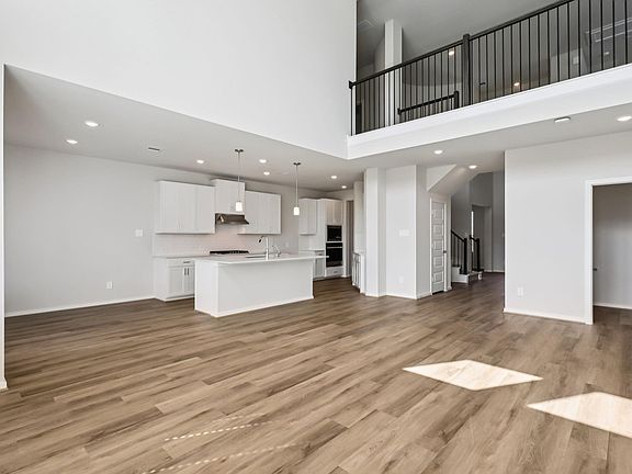 7th image of this home