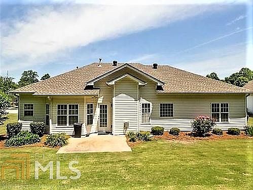 2nd image of 405 Emily Park