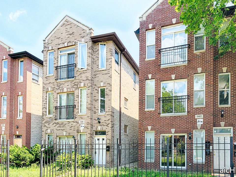 1st image of 7957 S Manistee Ave #2