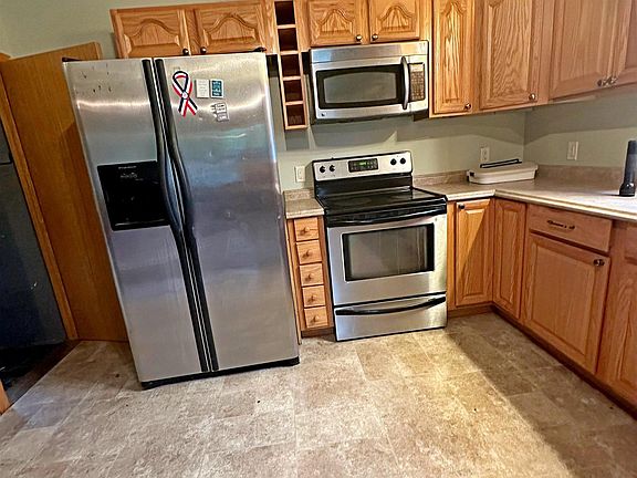4th image of 1100 Hobbs St