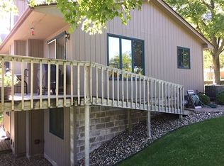 5422 Quinlar Ave NW, Annandale, MN 55302