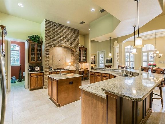 4th image of 12709 Manhurst Oak Ln