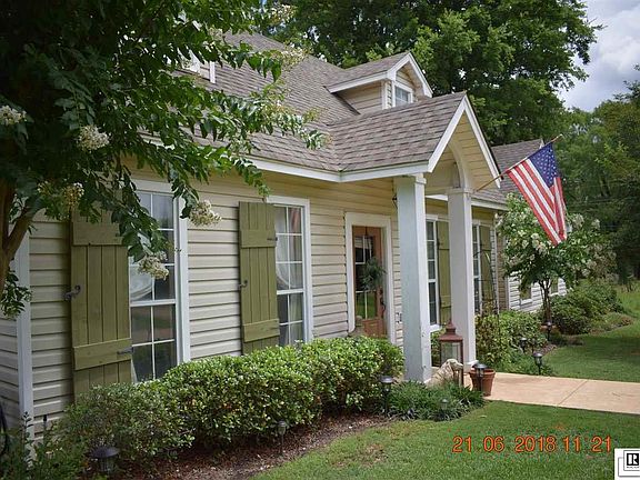 5th image of 4895 Lake Dr