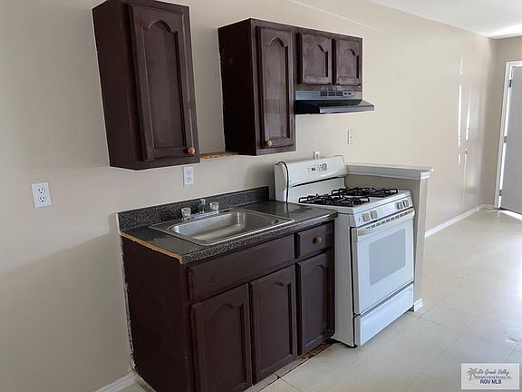 4th image of 6219 Tecate Dr APT B