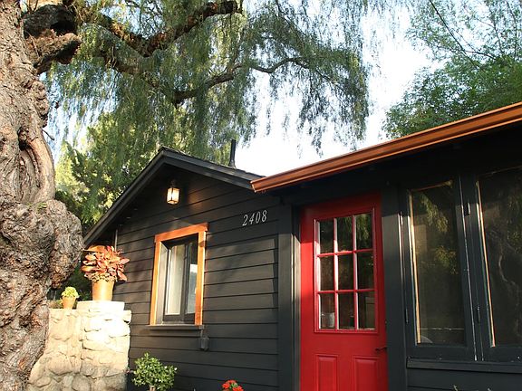2nd image of 2408 El Moreno St