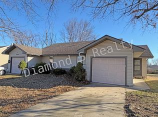 4344 S Glenn Ave APT B, Springfield, MO 65810