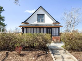 1575 Clinton St, Aurora, CO 80010