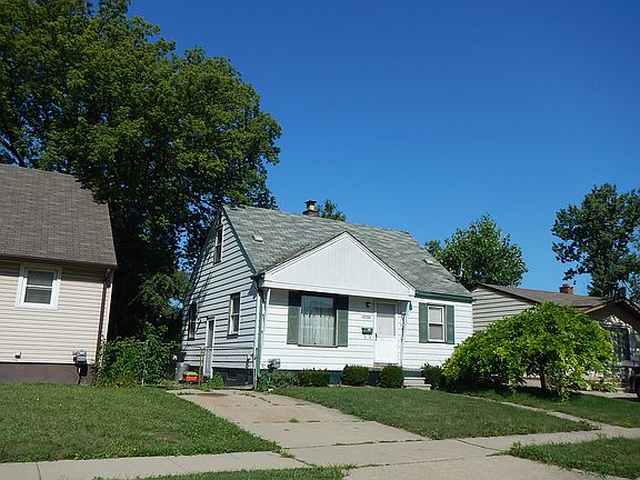 3rd image of 26801 Waldorf St
