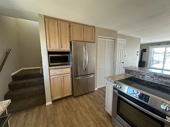 3rd image of 4038 Mayne Ln APT 13