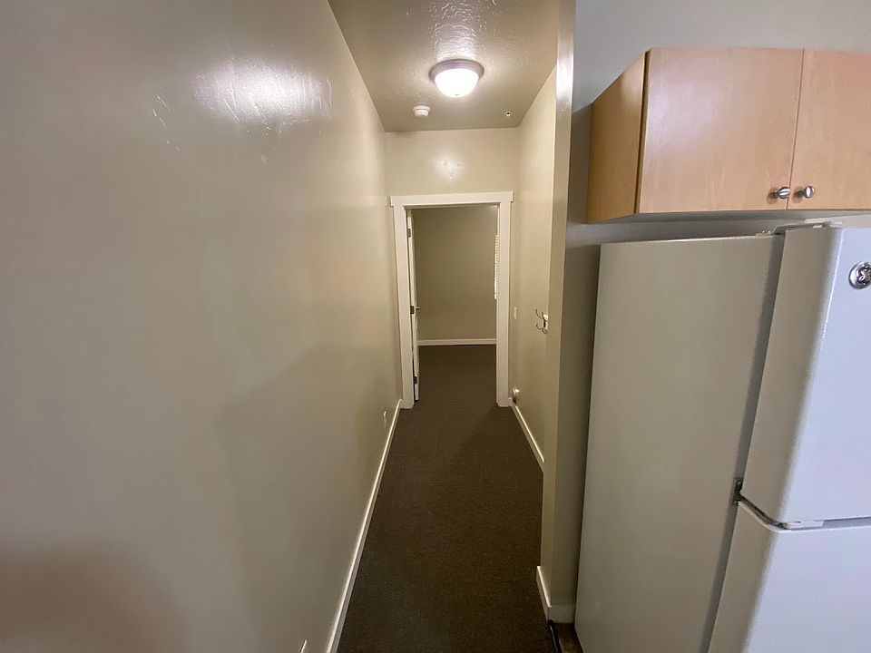 1st image of 4252 W Rose Hill St APT 108