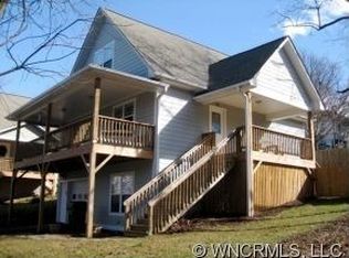 88 Deaver St, Asheville, NC 28806