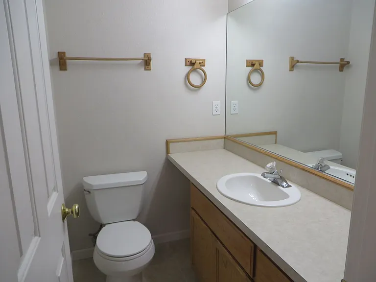 370 Rolling Hills Rd — Photo 7
