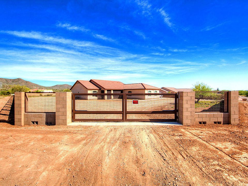 1st image of 40917 N 1st Dr