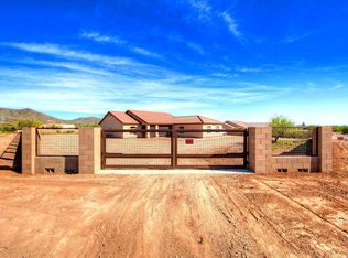 40917 N 1st Dr, Phoenix, AZ 85086