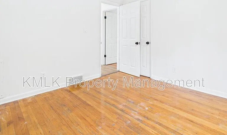 1622 Merrill Ave — Photo 15