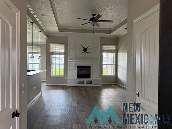 3rd image of 2216 Amanda Ln