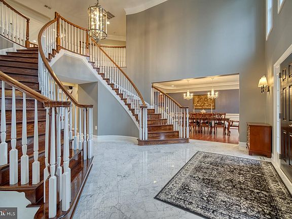 4th image of 22441 Beaverdam Dr