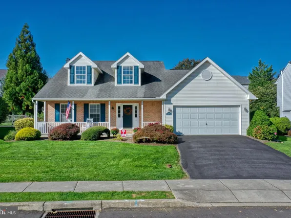 2406 John Henry Dr, Sinking Spring, PA 19608
