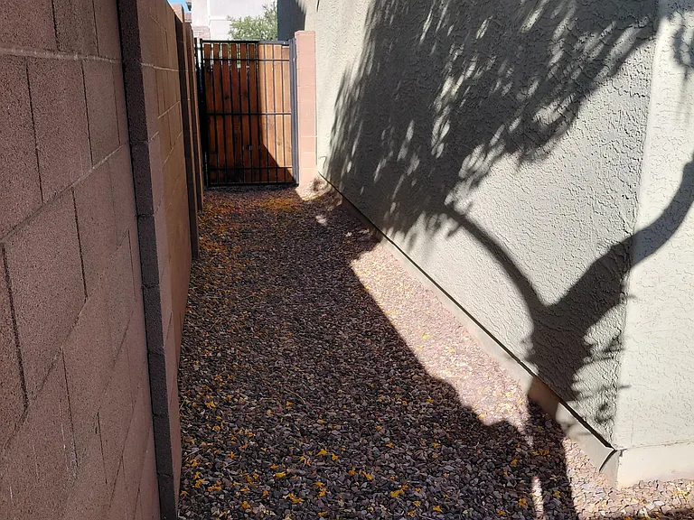 Side yard gated side