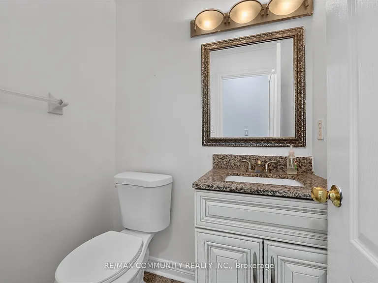 29 River Forest St W — Photo 23
