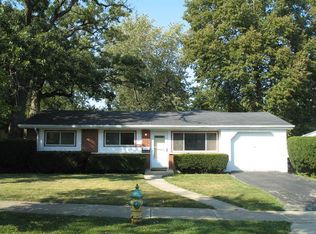 1922 Herbert Dr, Waukegan, IL 60087