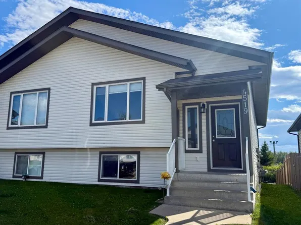 4519 N 44 Avenue Close, Rocky Mountain House, AB T4T 0A5