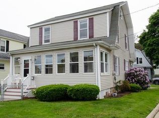 205 Lynn St, Peabody, MA 01960
