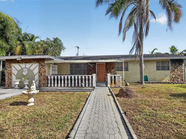 1325 NW 118th St, Miami, FL 33167
