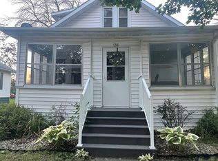 136 5th Ave NE, Oelwein, IA 50662