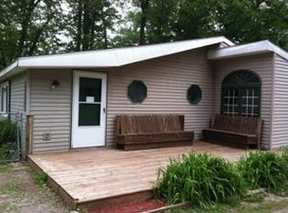 5327 E Greenwood Rd, Alger, MI 48610